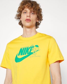 Nike – T-Shirt – Jaune