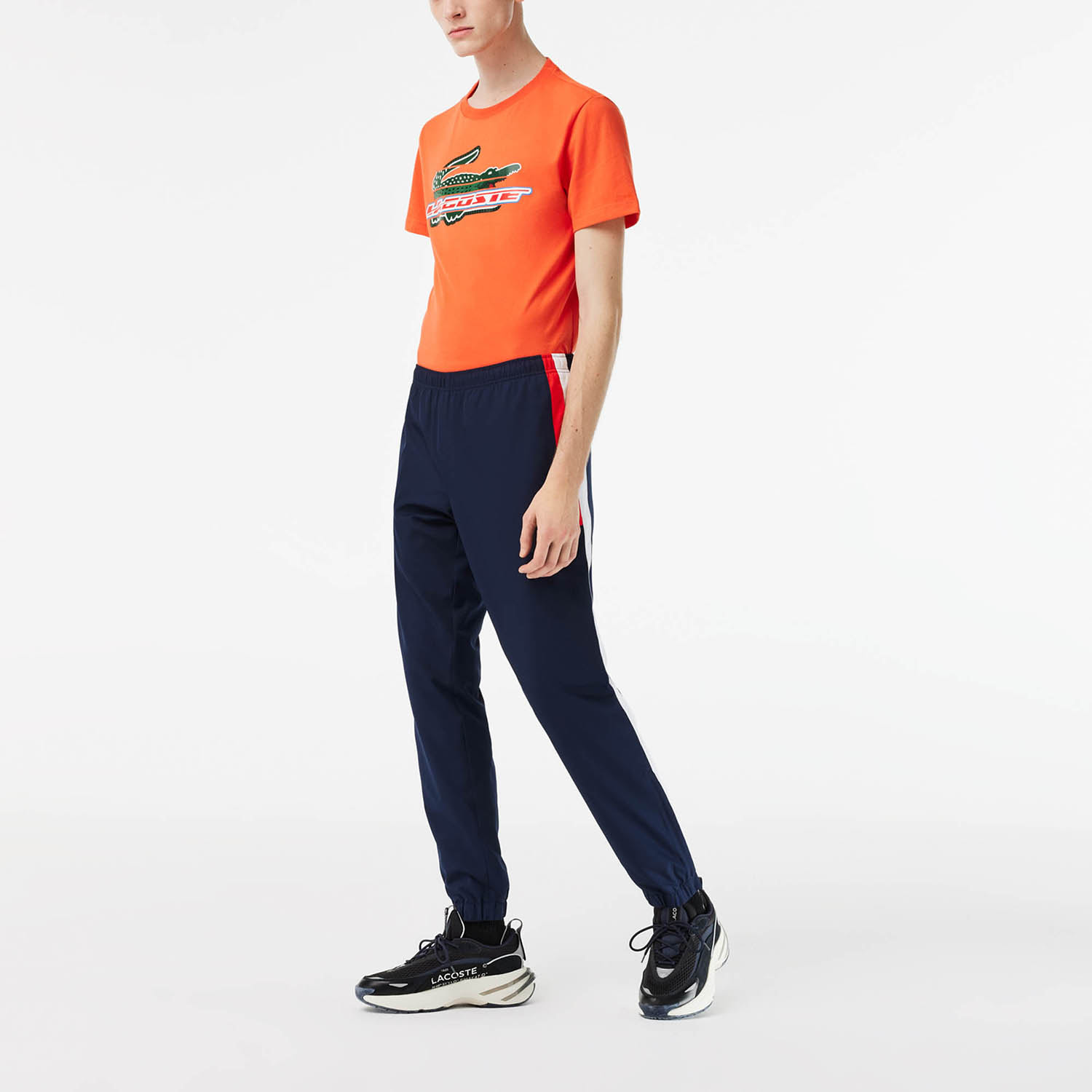 LACOSTE – Pantalon jogging – bleu marine et rouge – Image 4